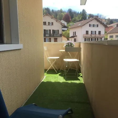 Chaleureux Avec Garage & Balcon Au Coeur De Gerardmer, Proche & Pistes - Fr-1-589-338 Apartment *