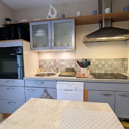 Chaleureux Avec Garage & Balcon Au Coeur De Gerardmer, Proche & Pistes - Fr-1-589-338