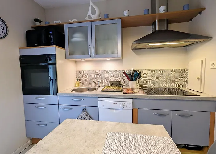 Chaleureux Avec Garage & Balcon Au Coeur De Gerardmer, Proche & Pistes - Fr-1-589-338